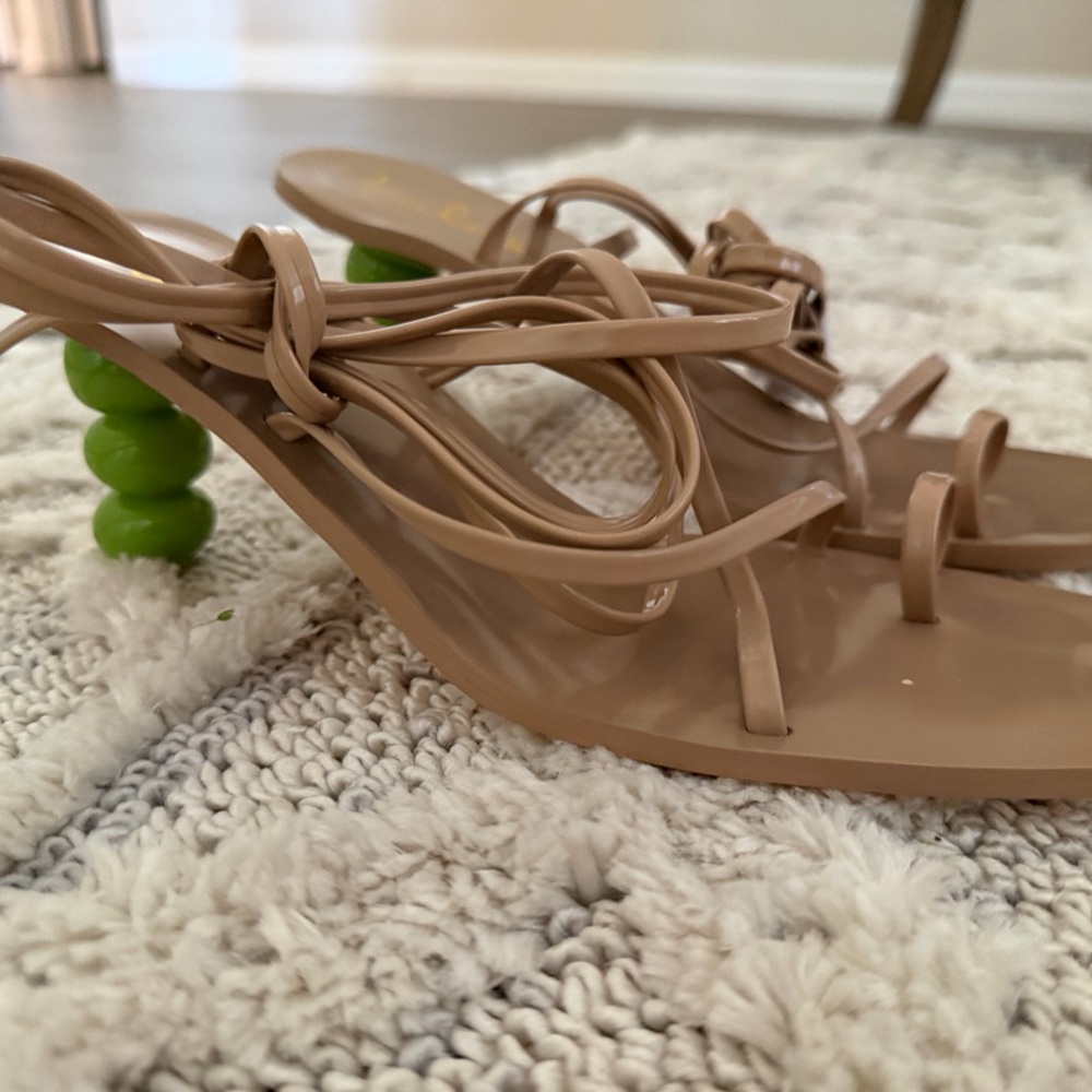 Lulu's Tan and Green Heeled Sandals